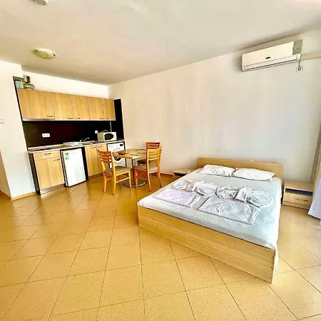 Grand Kamelia Sunny Appartement *
