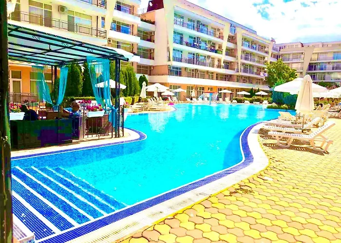 Grand Kamelia Sunny *