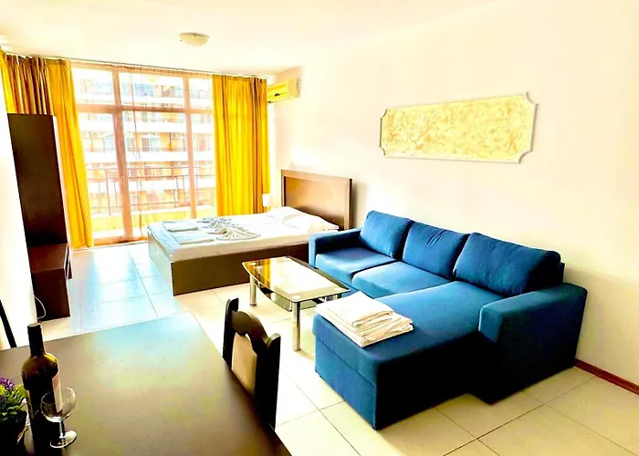 Grand Kamelia Sunny * 阳光海滩