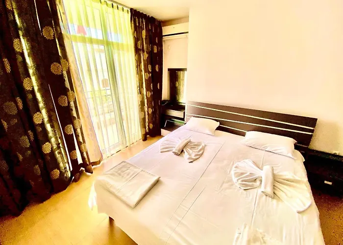 Grand Kamelia Sunny 阳光海滩