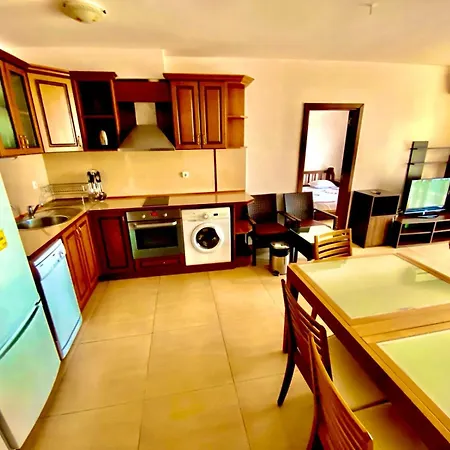 Apartman Grand Kamelia Sunny *