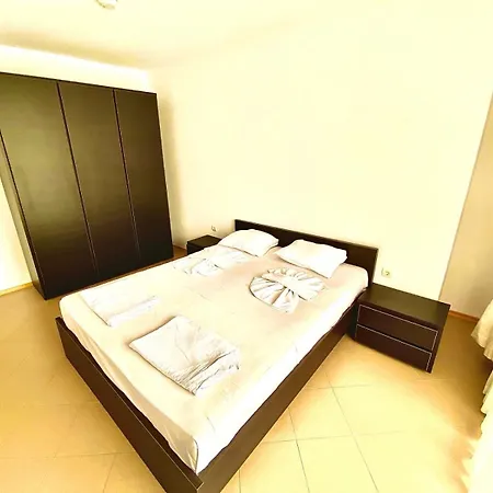 Grand Kamelia Sunny Apartman