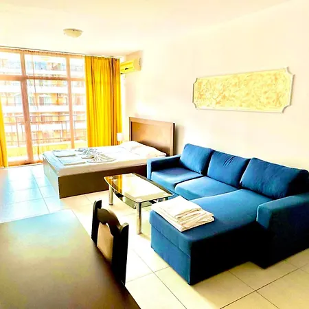 Grand Kamelia Sunny * Σάνι Μπιτς