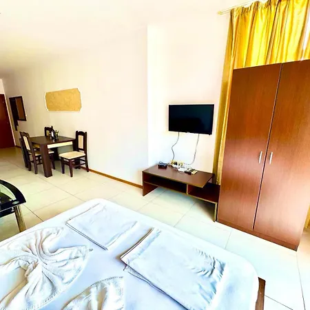 Grand Kamelia Sunny Σάνι Μπιτς